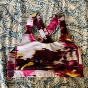 Lululemon medium support sport bra